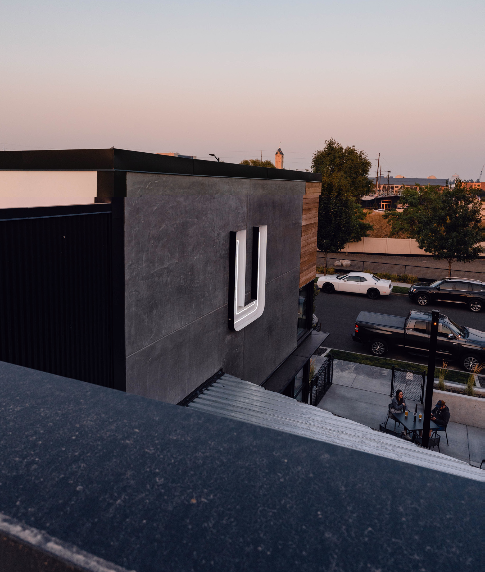 photo cropped roof