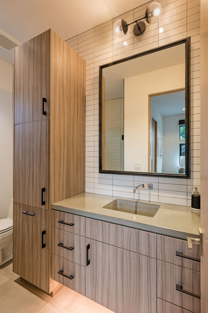 Collins Home-5150