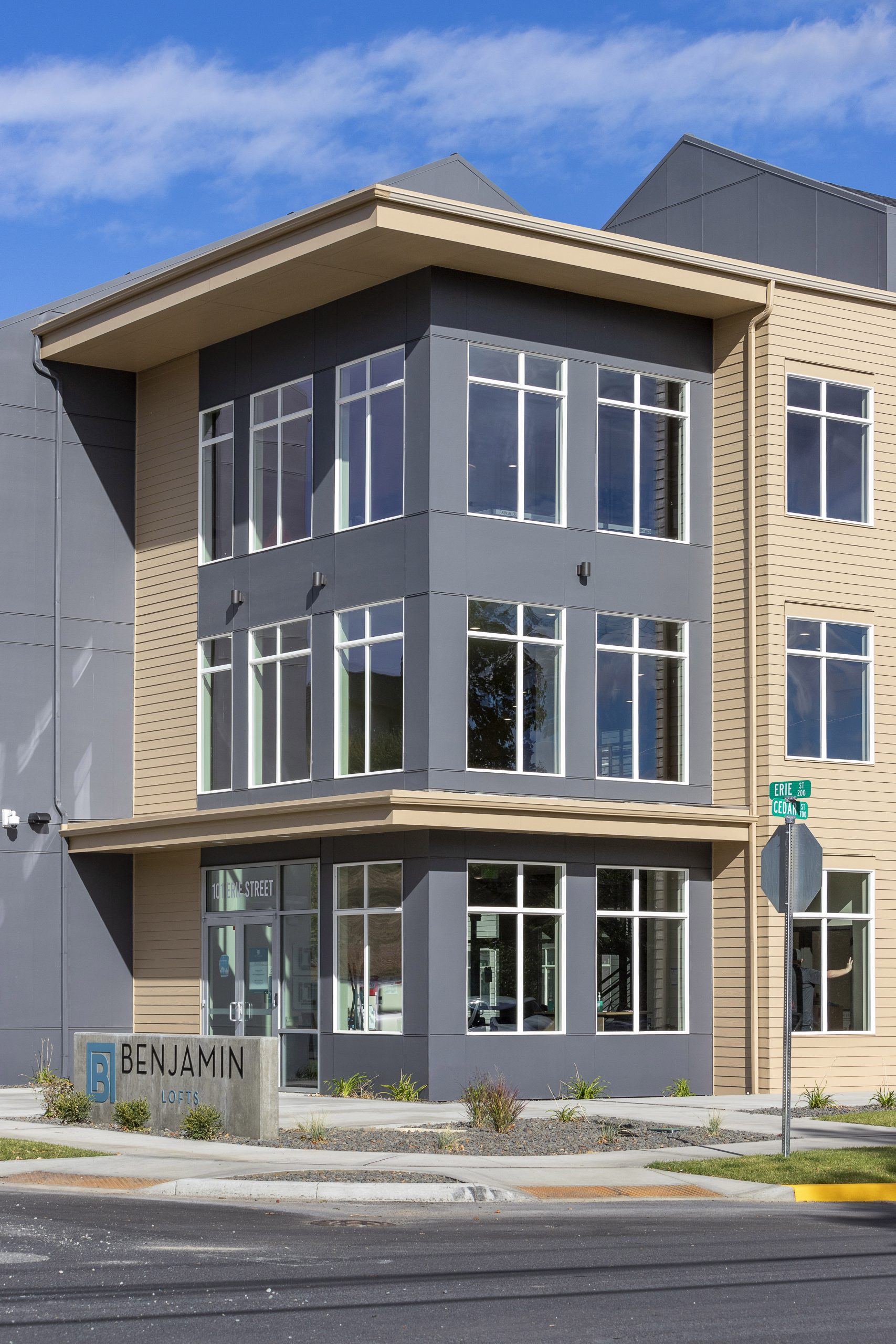 EXTERIOR ENTRY 1