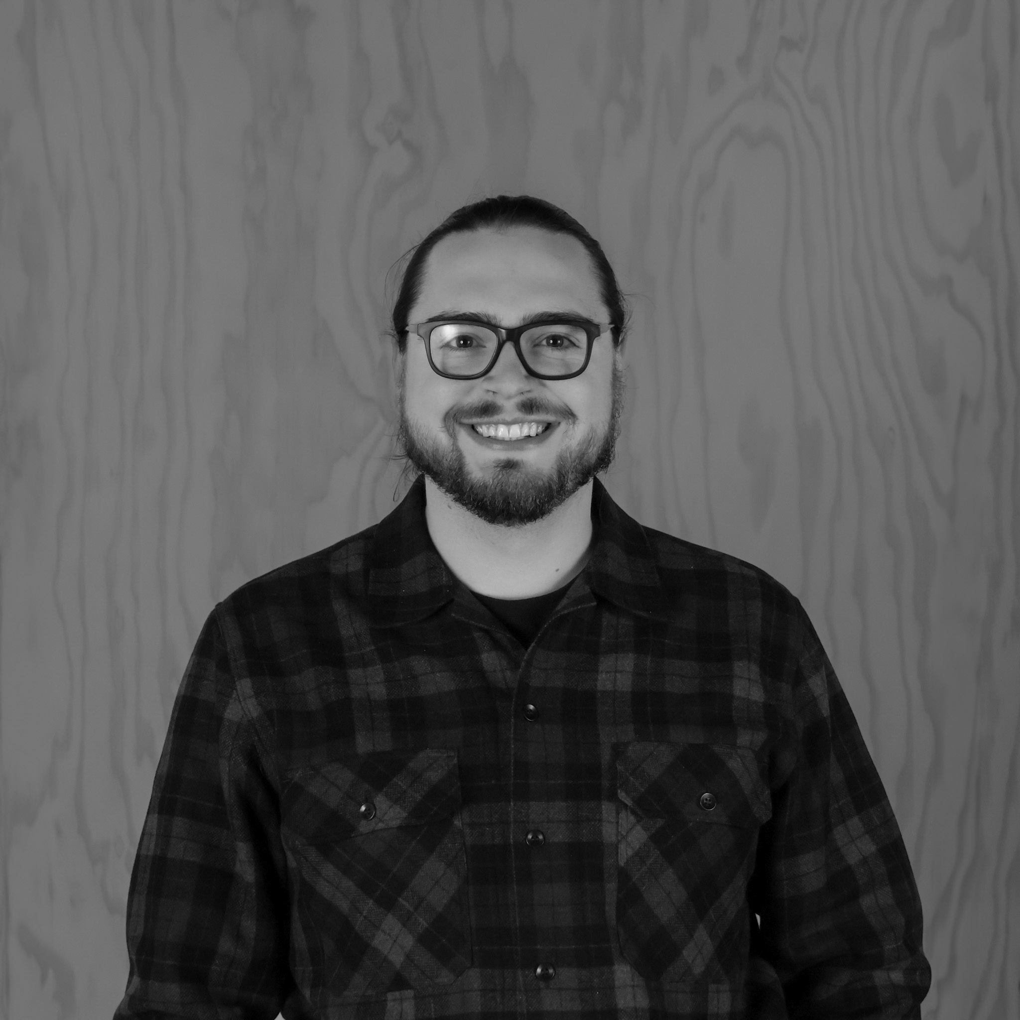 employee-antoni employee-antoni