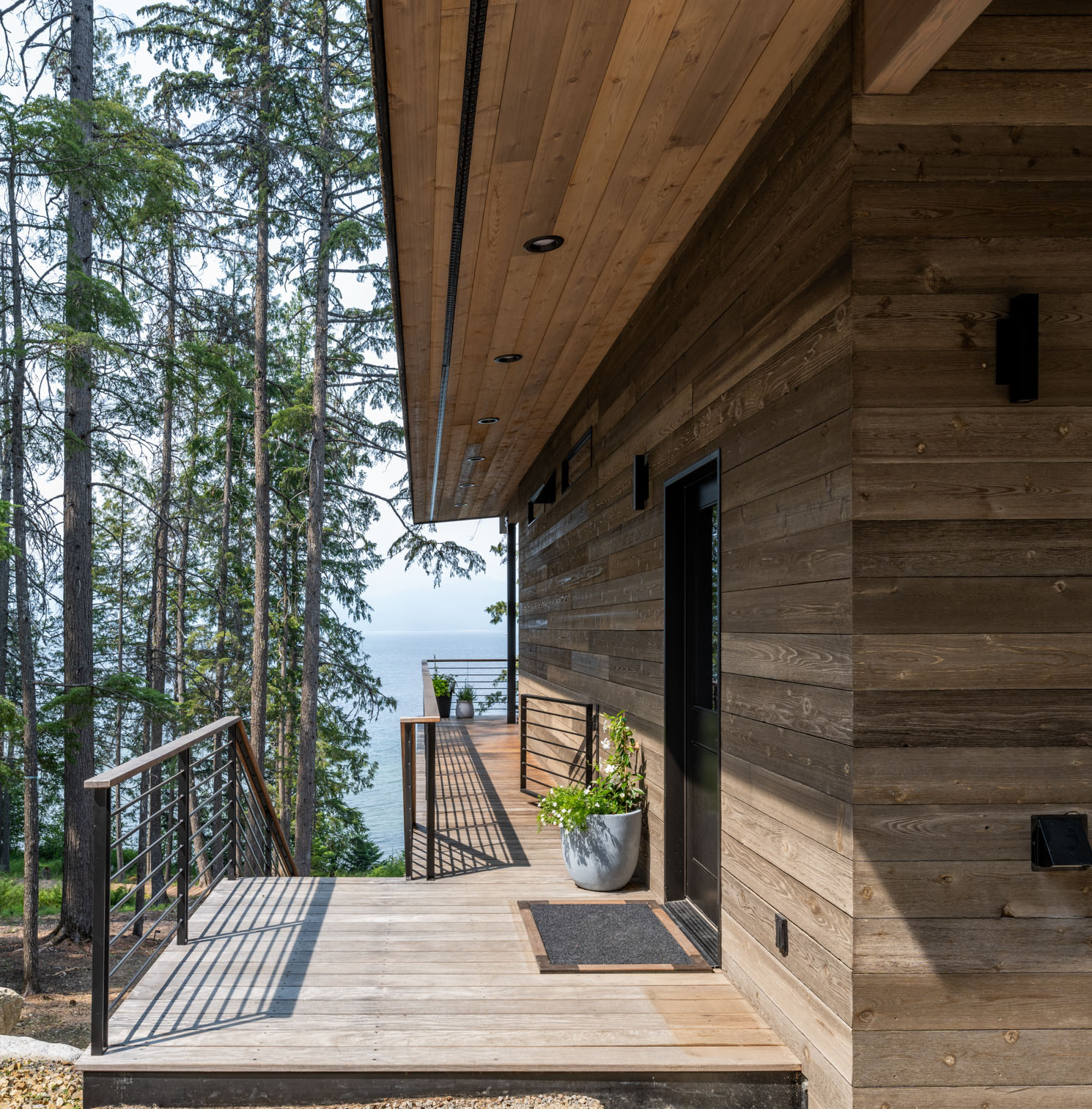 cedars-cabin-ext-6 cedars-cabin-ext-6