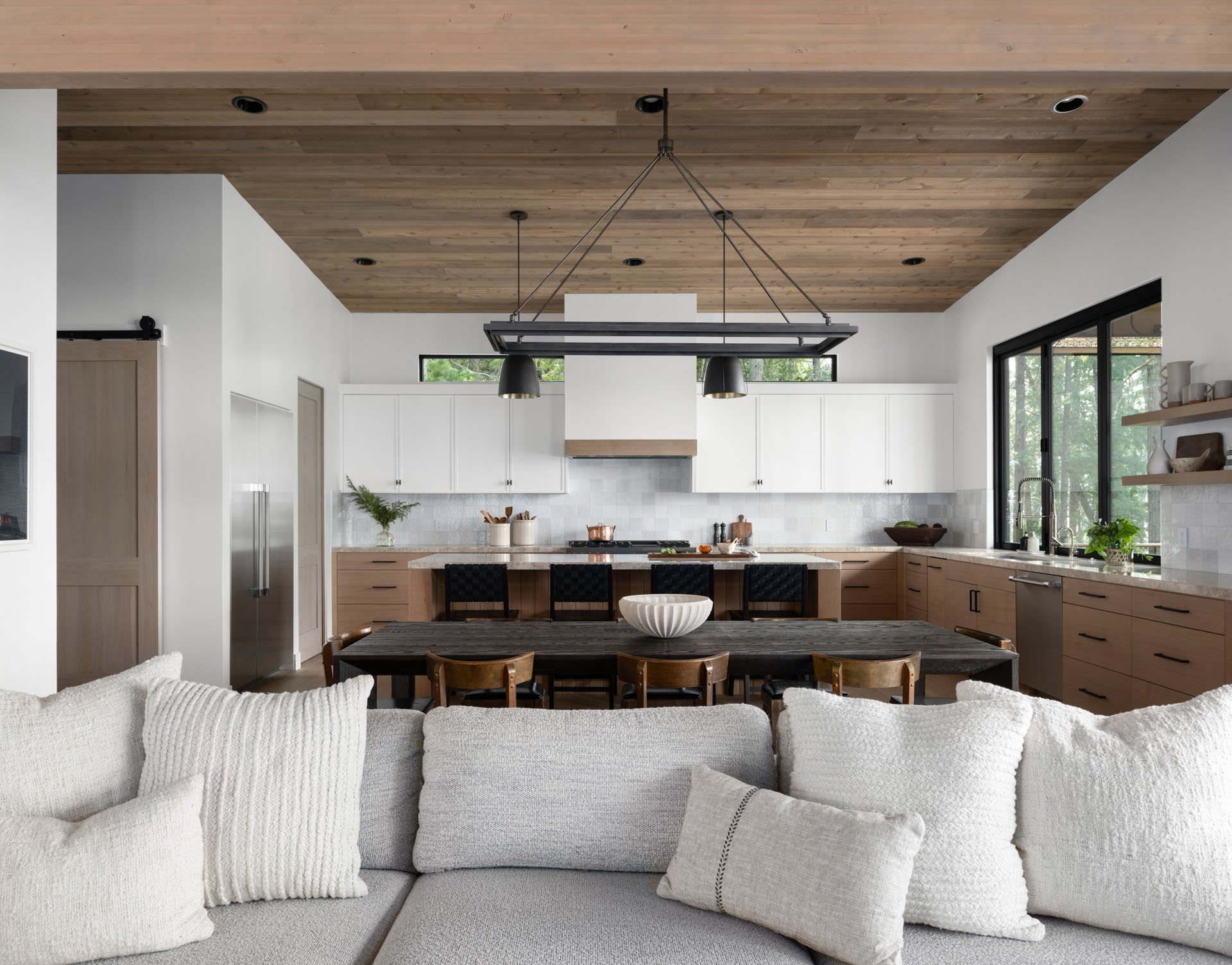 cedars-cabin-int-10 cedars-cabin-int-10