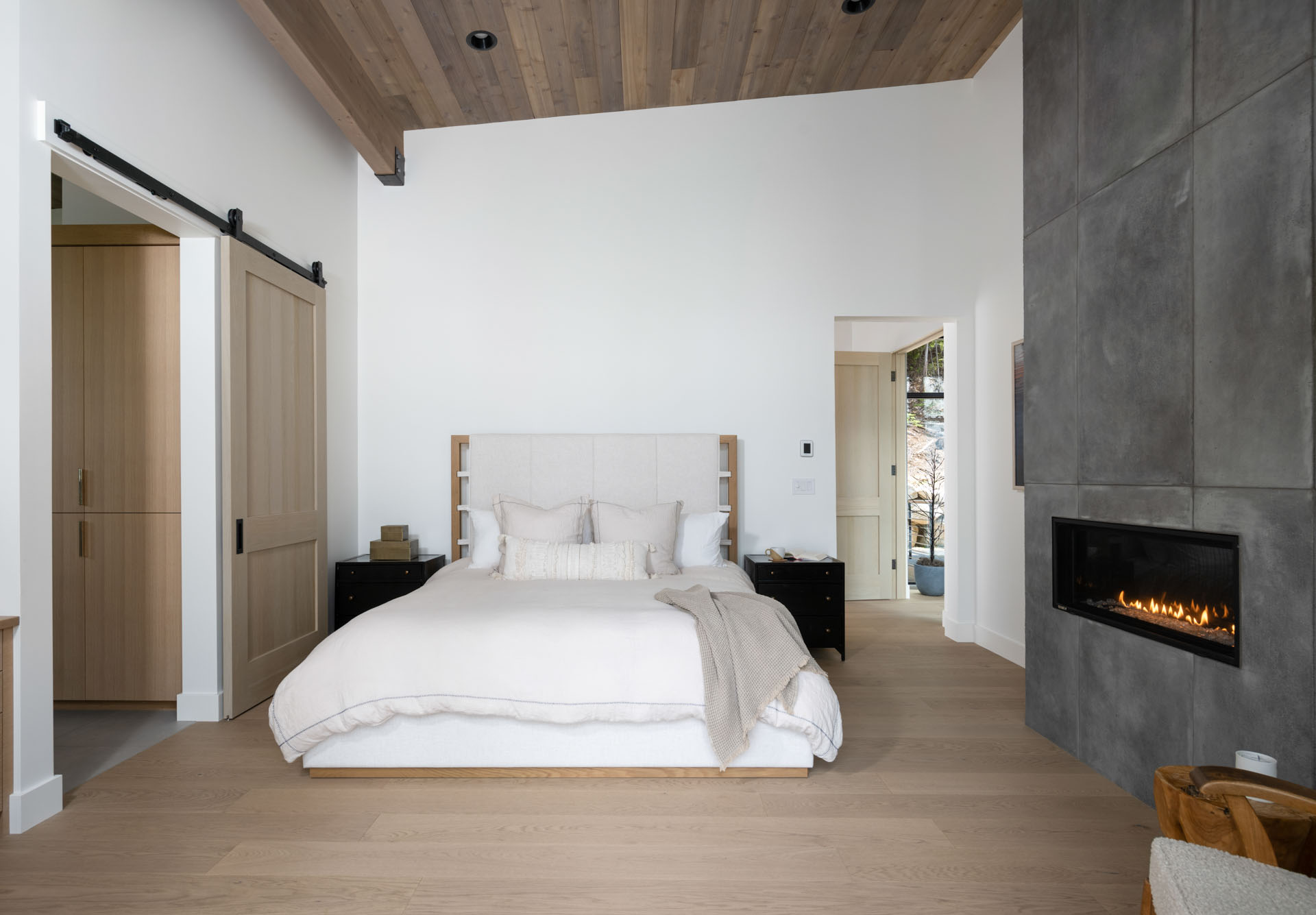 cedars-cabin-int-6 cedars-cabin-int-6